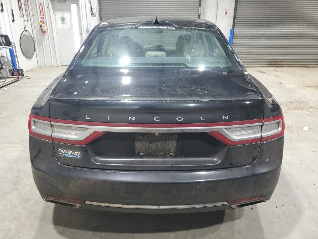 2018 LINCOLN CONTINENTAL SELECT photo 16