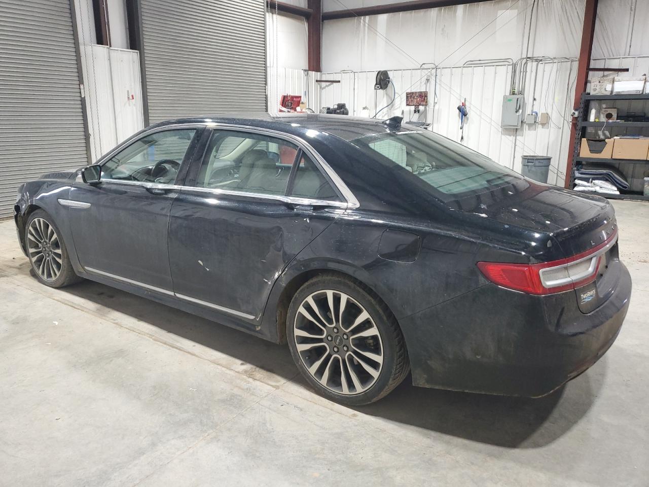 2018 LINCOLN CONTINENTAL SELECT photo 4