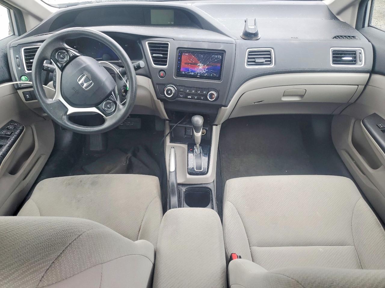 2013 HONDA CIVIC LX photo 8