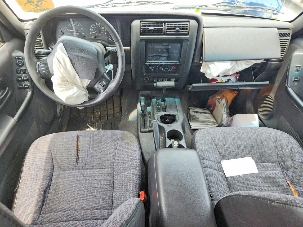 2000 JEEP CHEROKEE SPORT photo 22