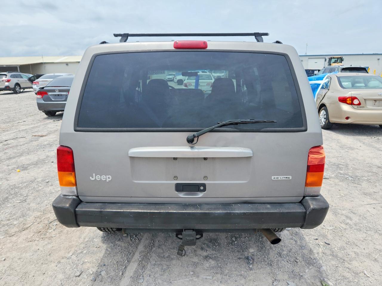 2000 JEEP CHEROKEE SPORT photo 16