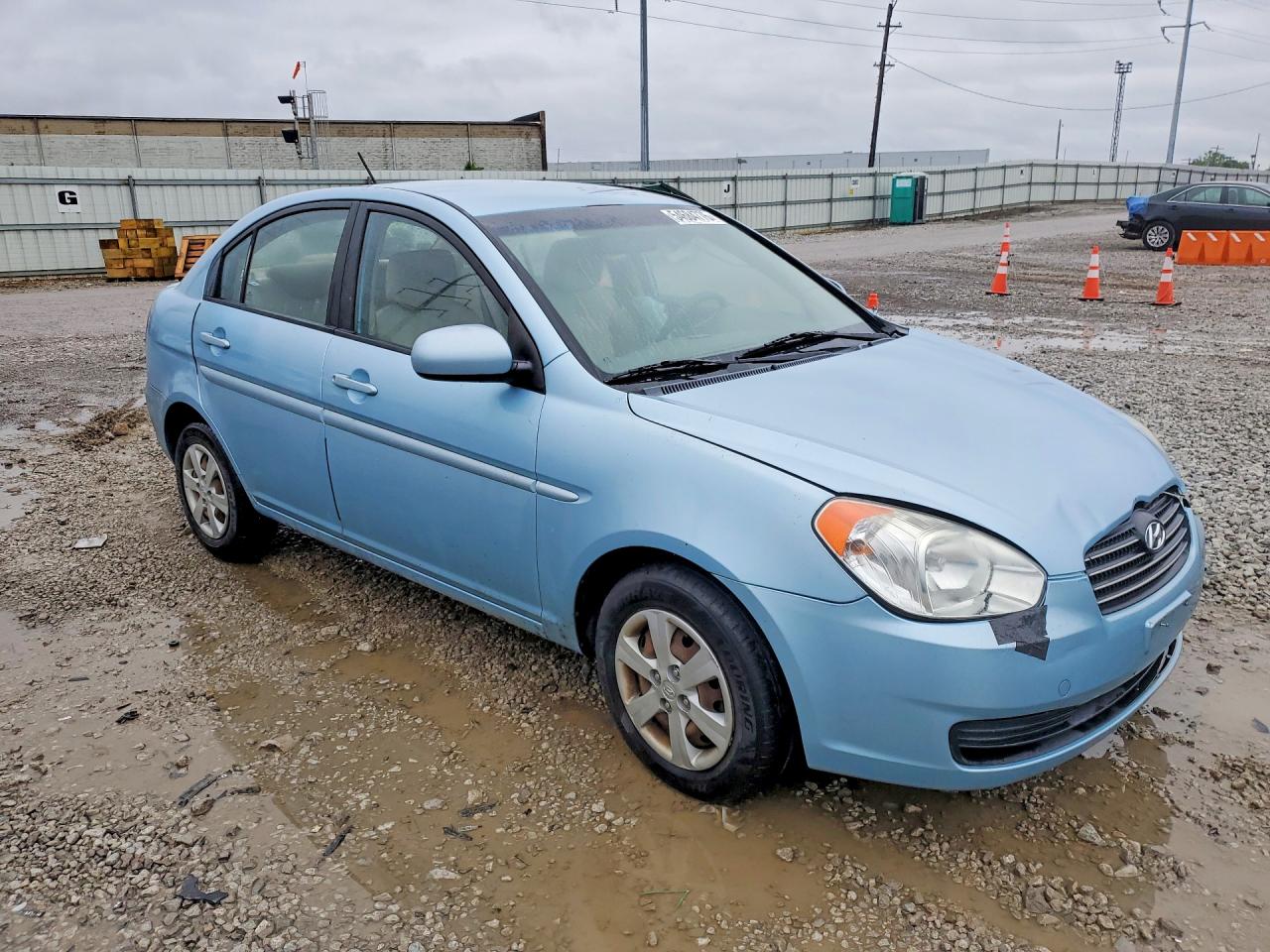 2010 HYUNDAI ACCENT GLS photo 4