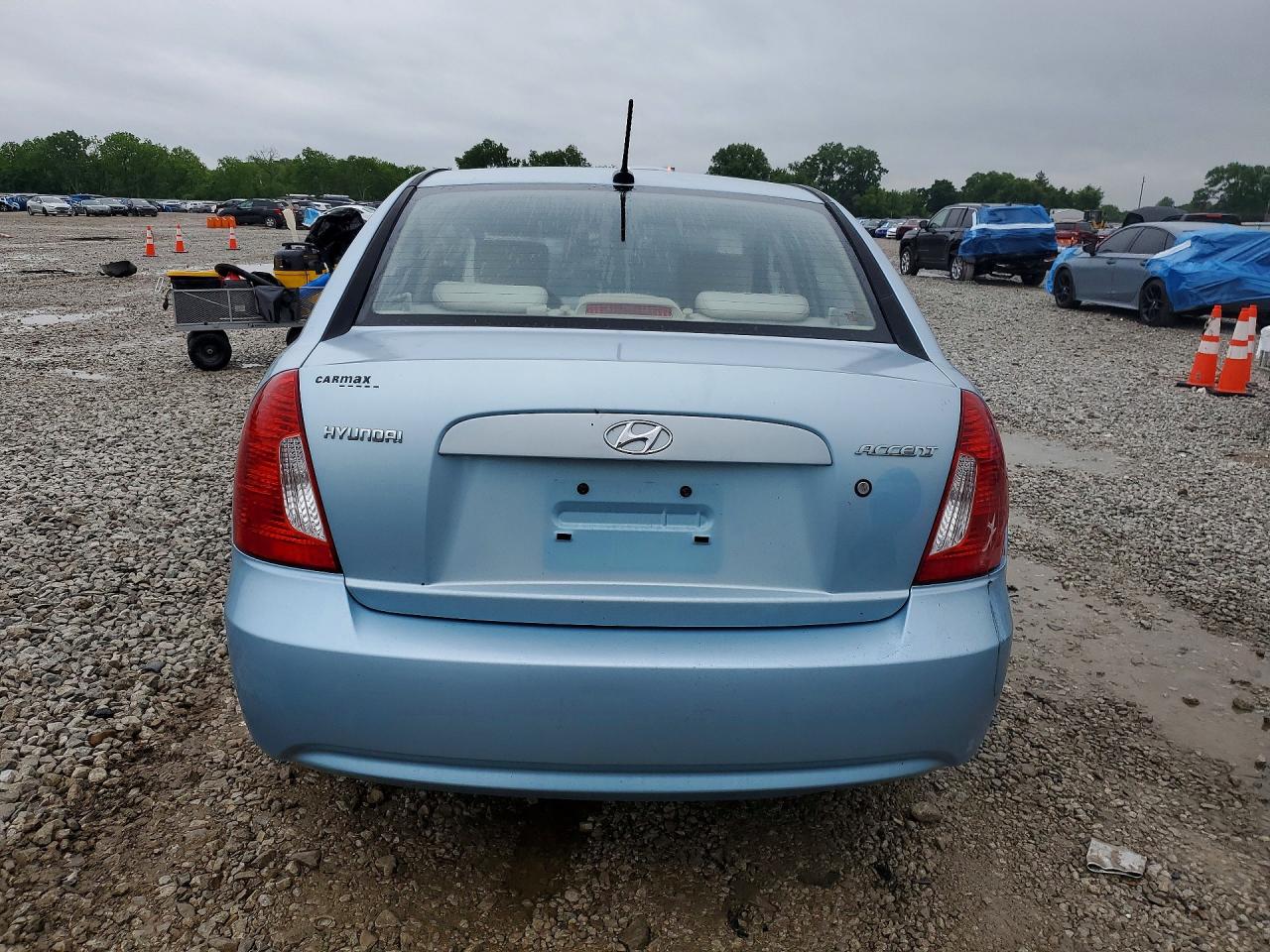 2010 HYUNDAI ACCENT GLS photo 6