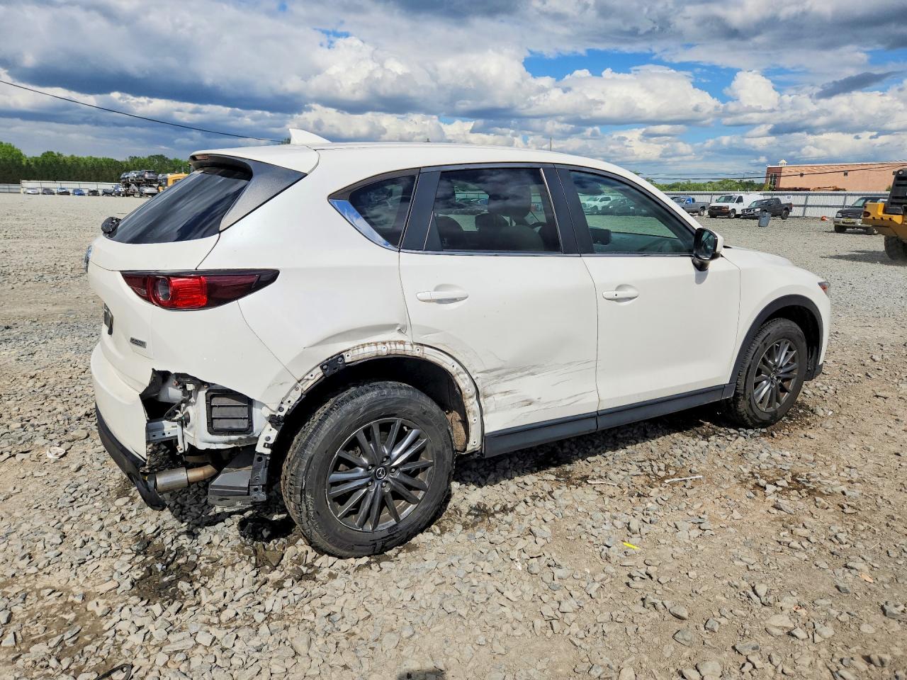 2017 MAZDA CX-5 TOURING photo 5