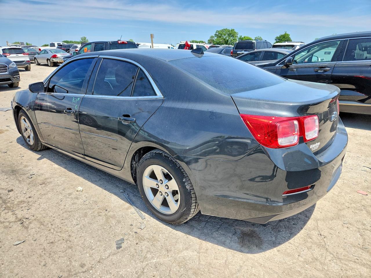 2014 CHEVROLET MALIBU LS photo 3