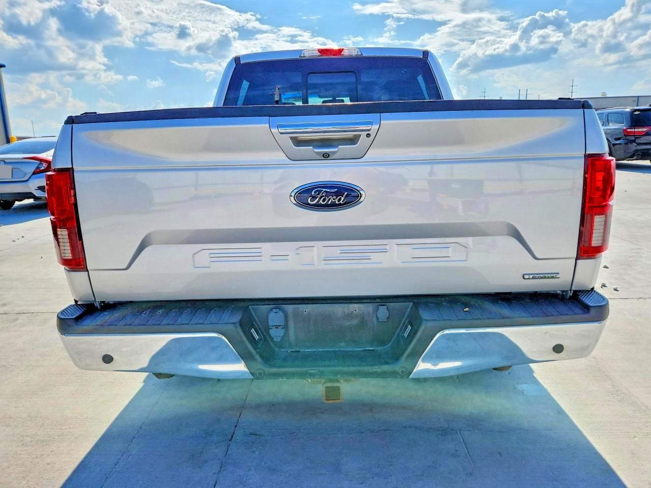 2018 FORD F150 SUPERCREW photo 11