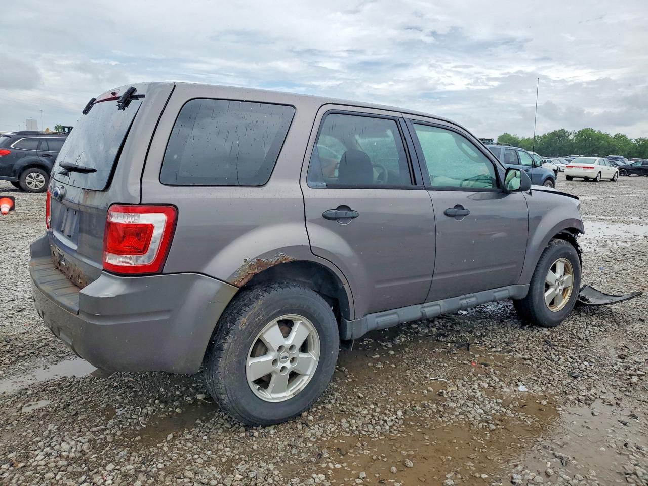2012 FORD ESCAPE XLS photo 5