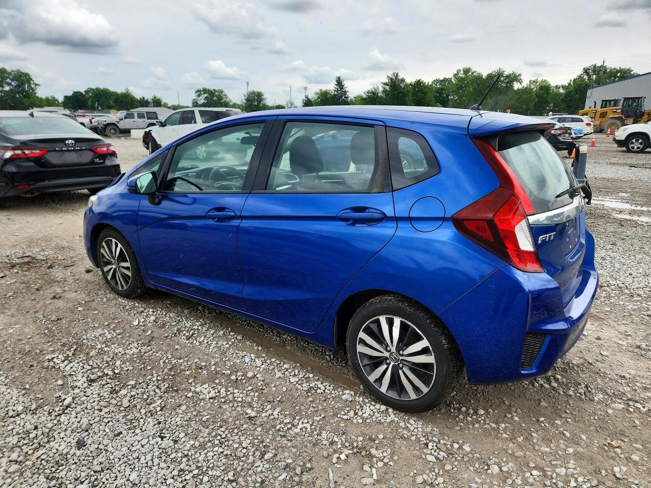 2015 HONDA FIT EX photo 3