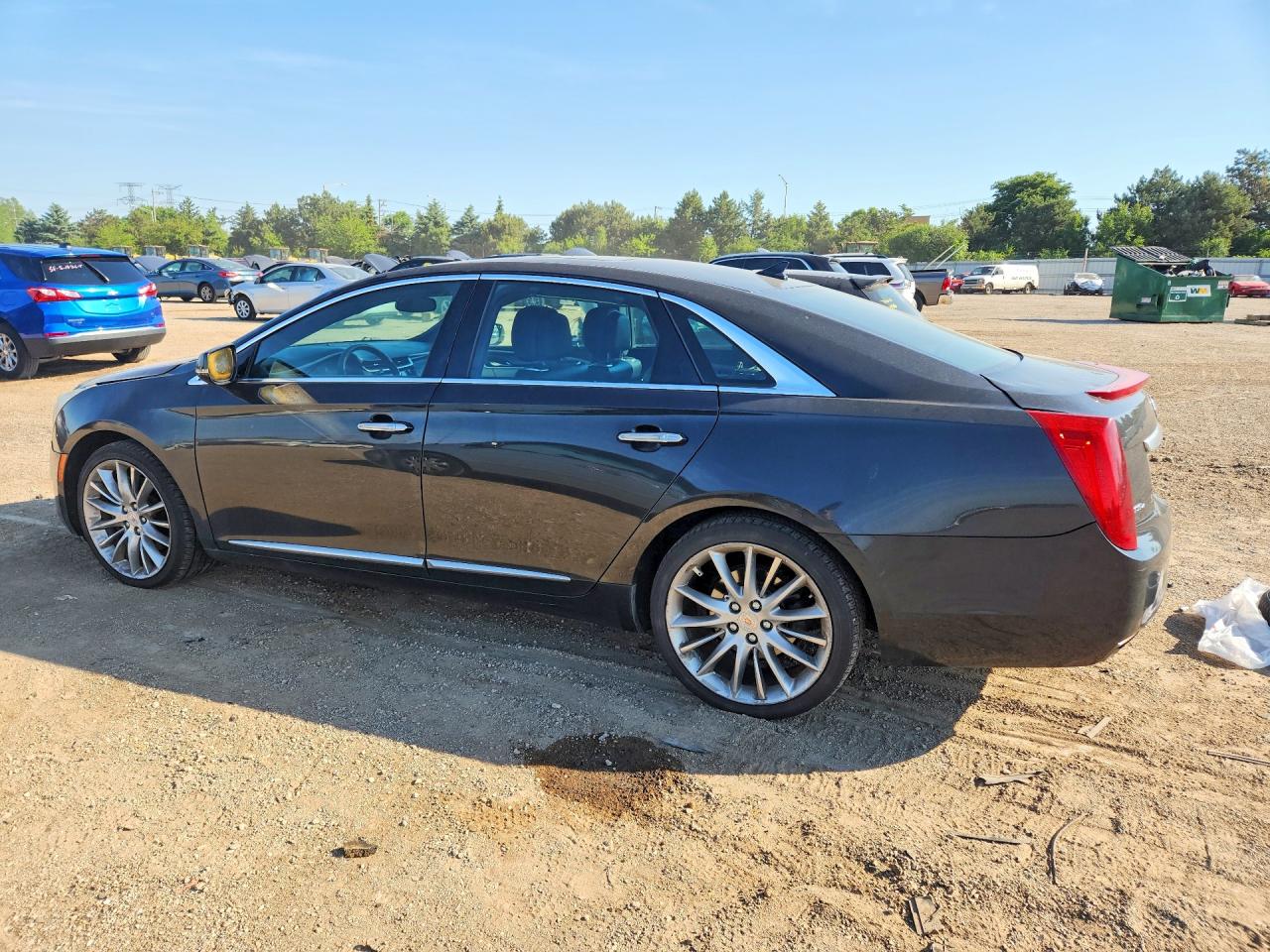 2013 CADILLAC XTS PLATINUM photo 2
