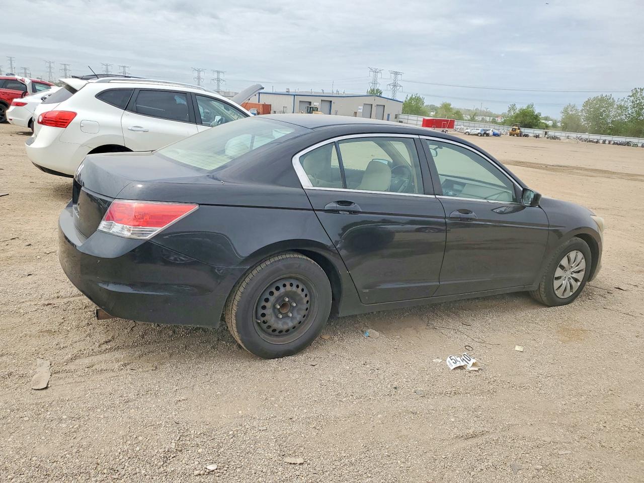 2010 HONDA ACCORD LX photo 5