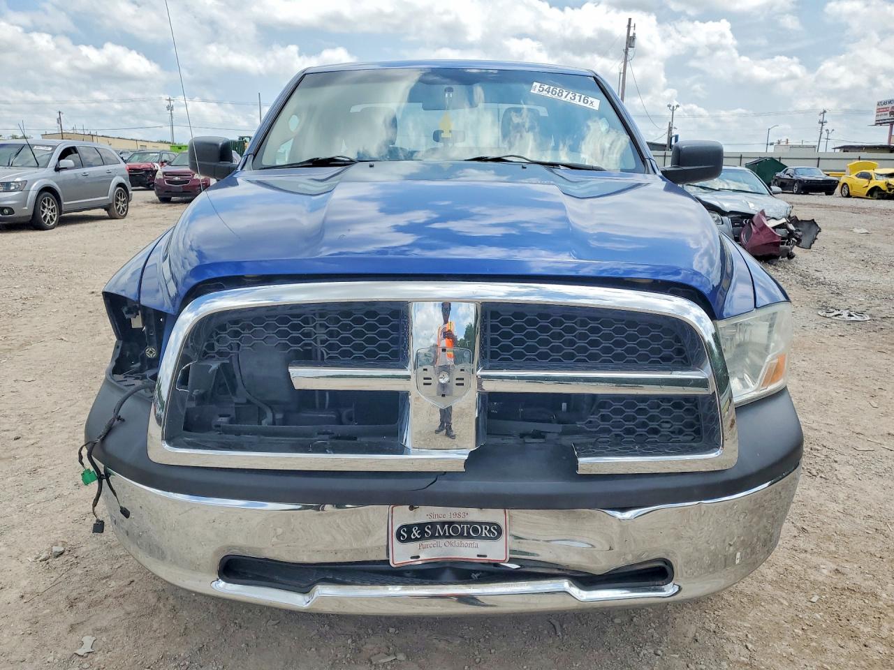 2011 DODGE RAM 1500 photo 9