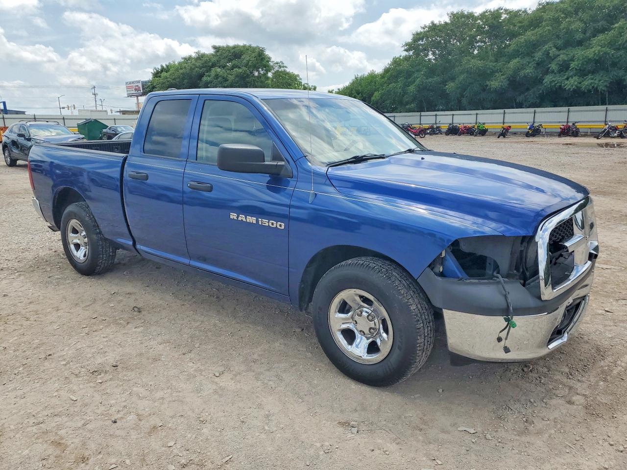 2011 DODGE RAM 1500 photo 7