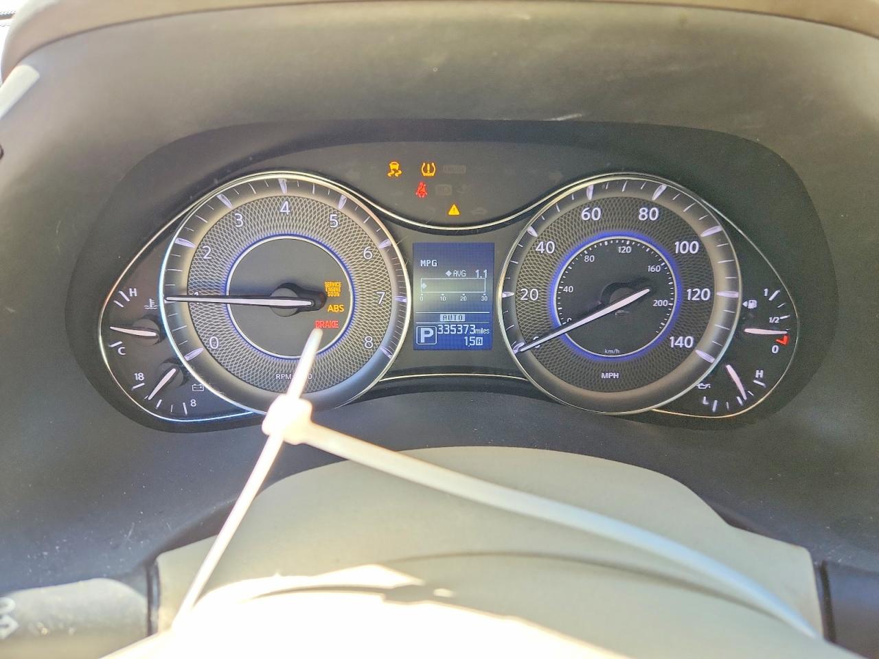 2013 INFINITI QX56 BASE photo 25