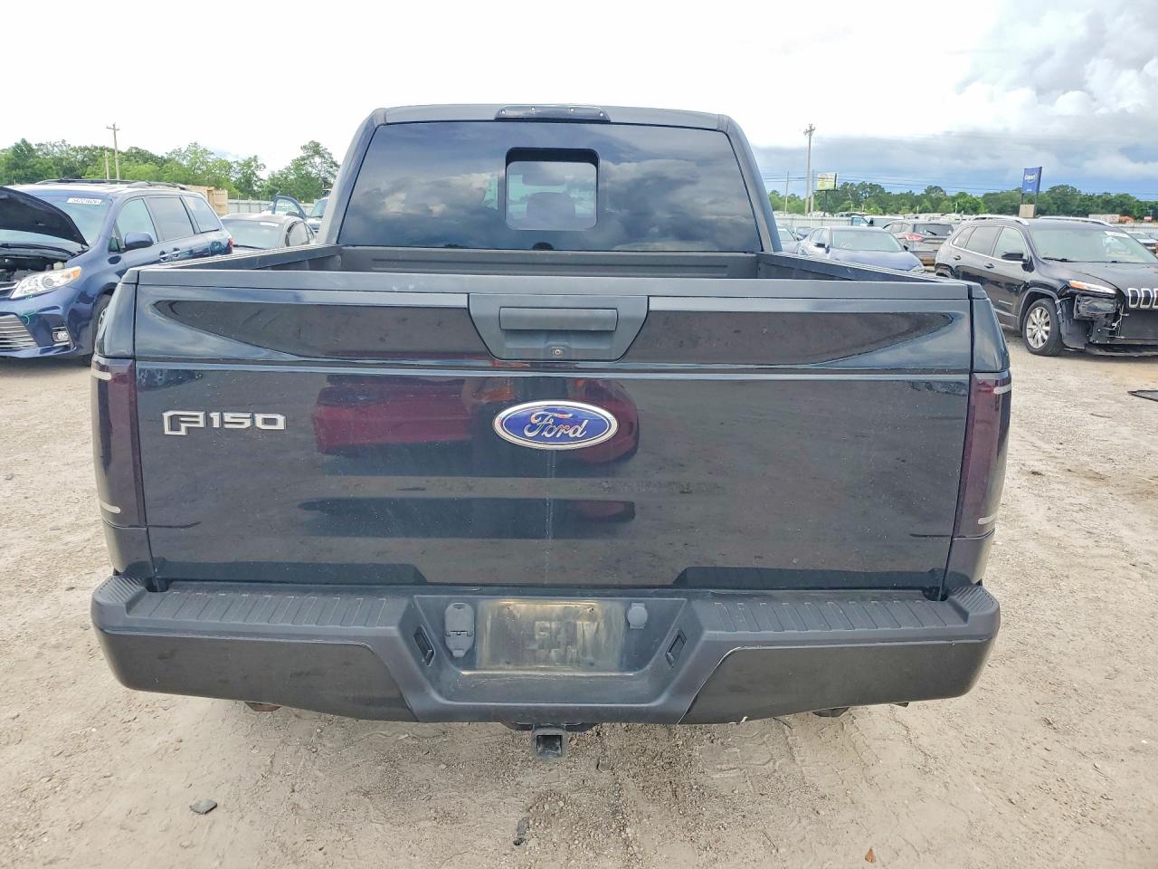 2016 FORD F150 SUPERCREW photo 11