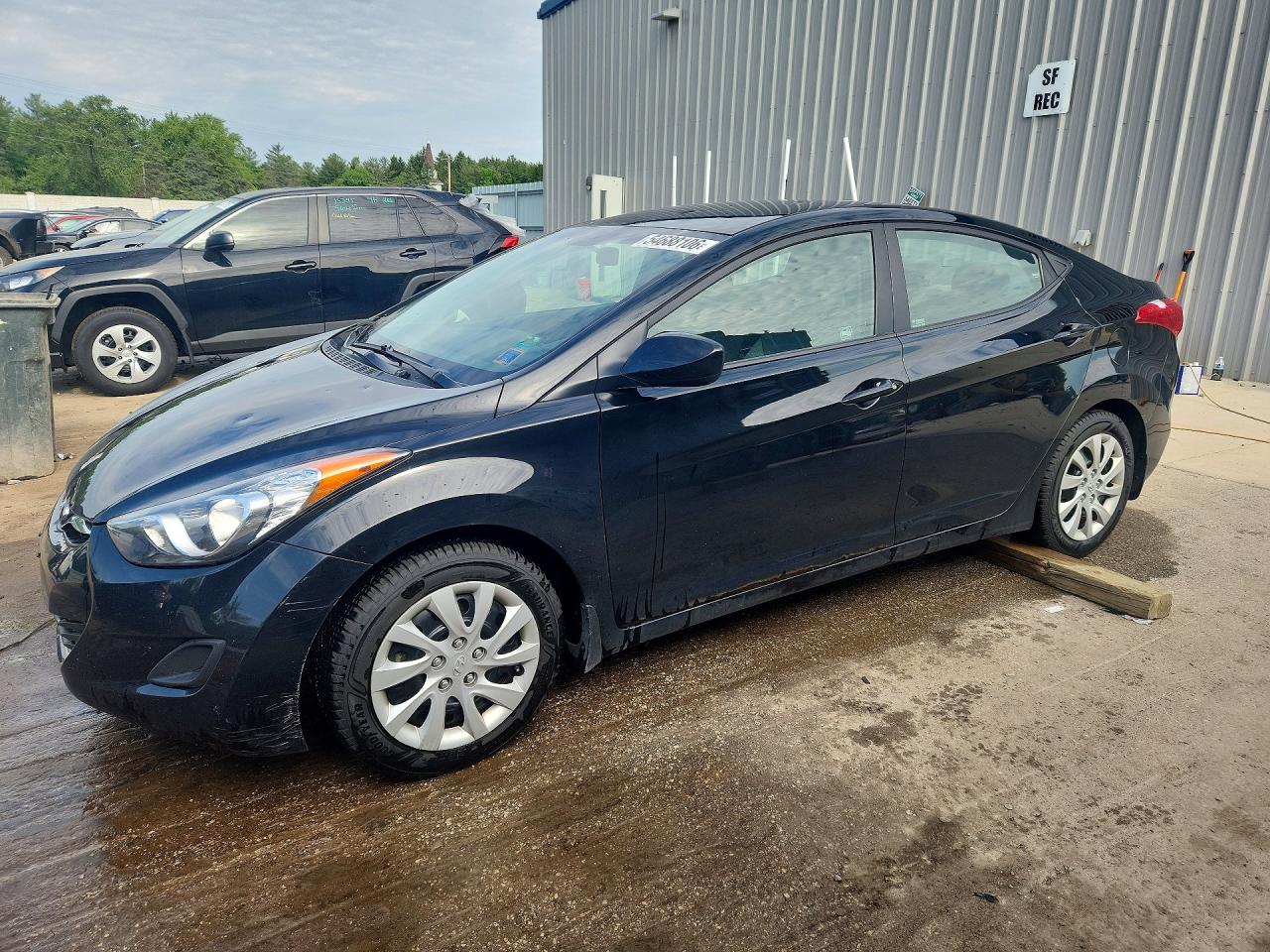 2013 HYUNDAI ELANTRA