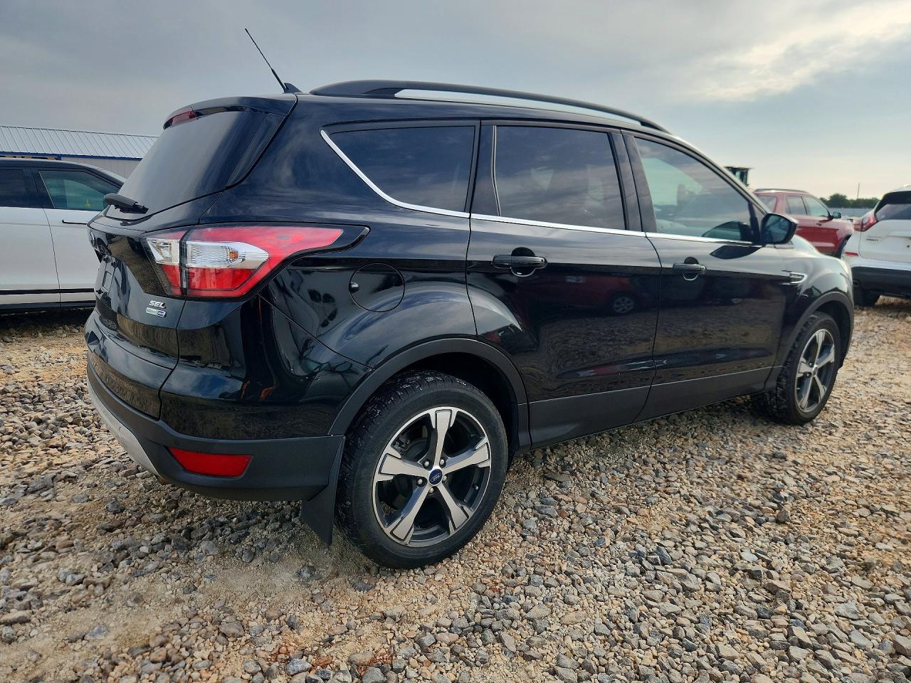 2018 FORD ESCAPE SEL photo 5