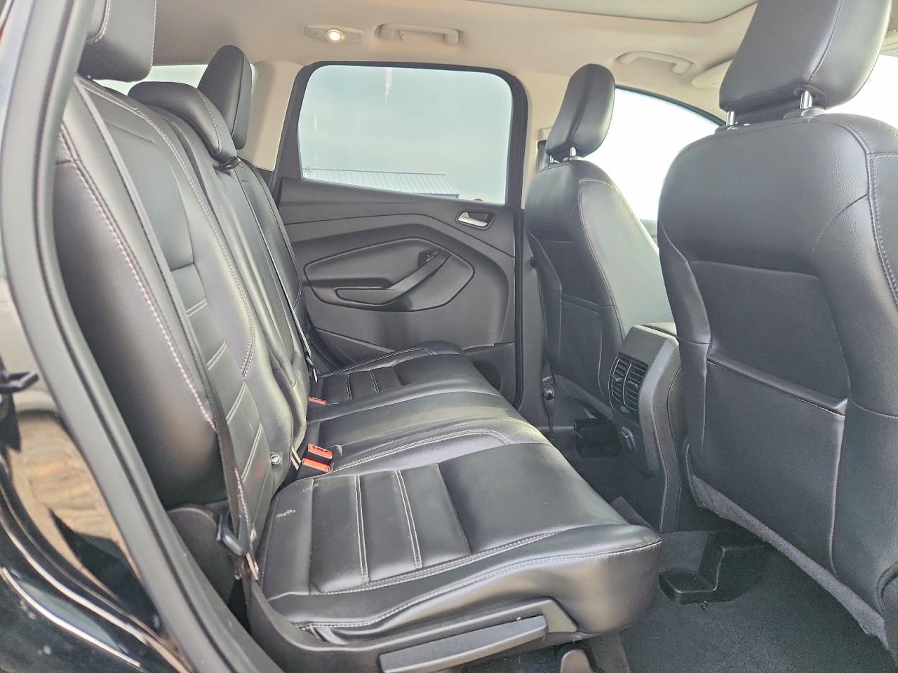2018 FORD ESCAPE SEL photo 19