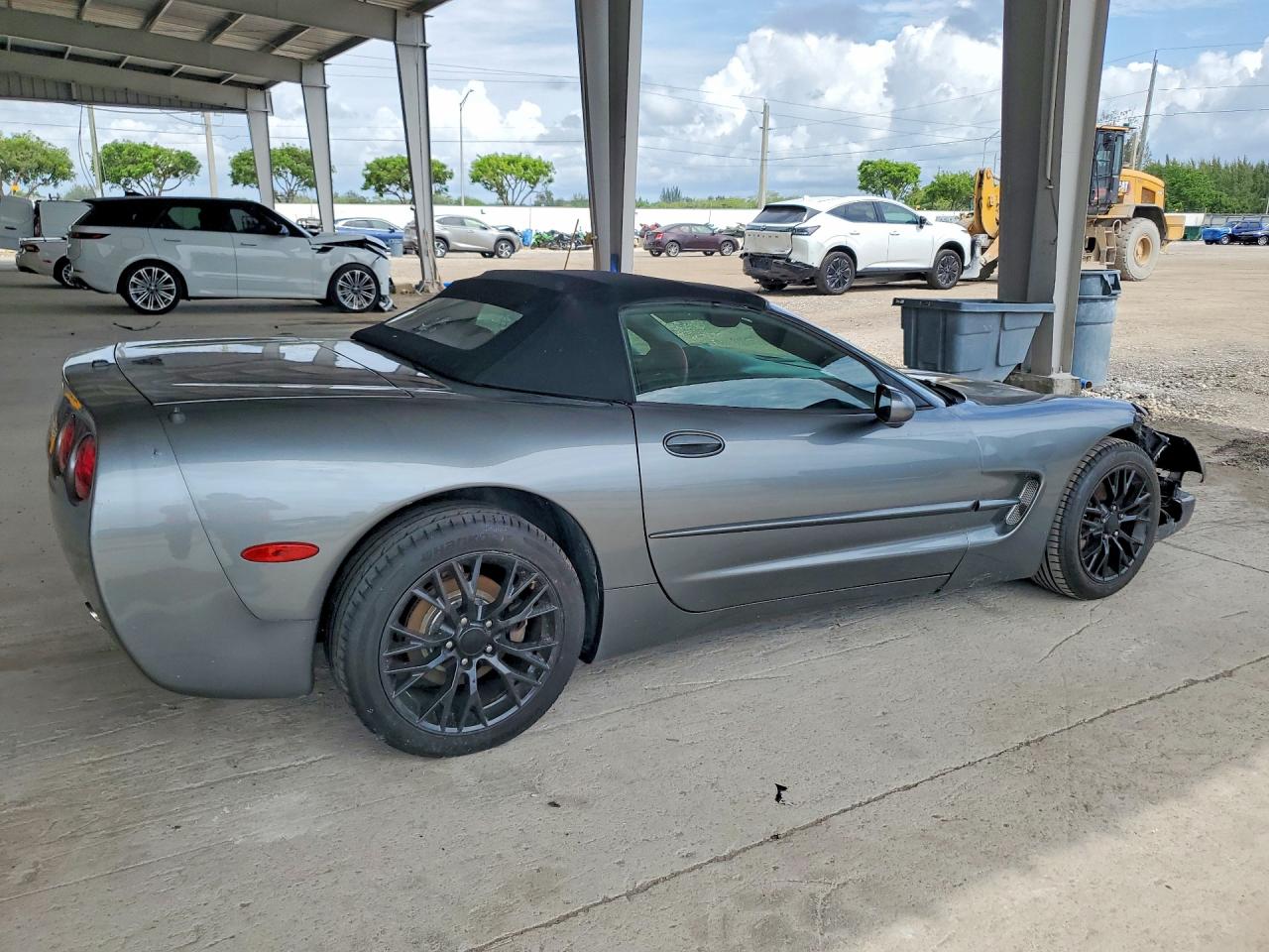 2004 CHEVROLET CORVETTE photo 5