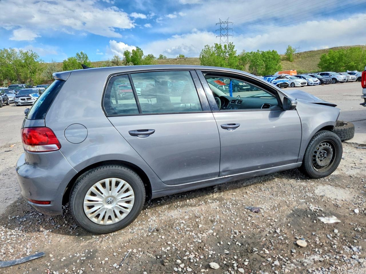 2012 VOLKSWAGEN GOLF photo 5