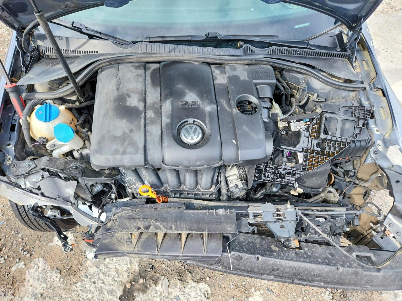 2012 VOLKSWAGEN GOLF photo 21