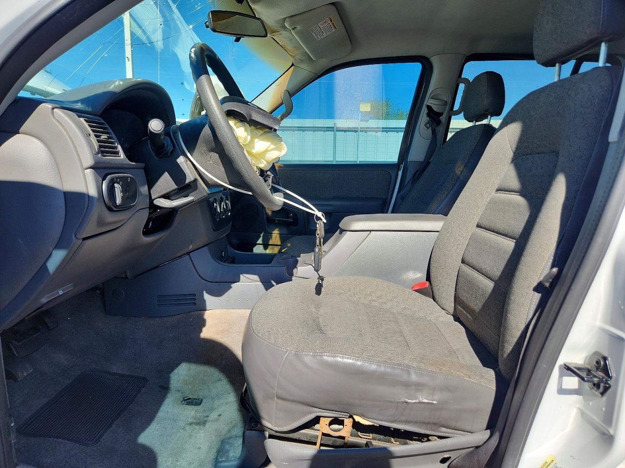 2004 FORD EXPLORER XLS photo 13