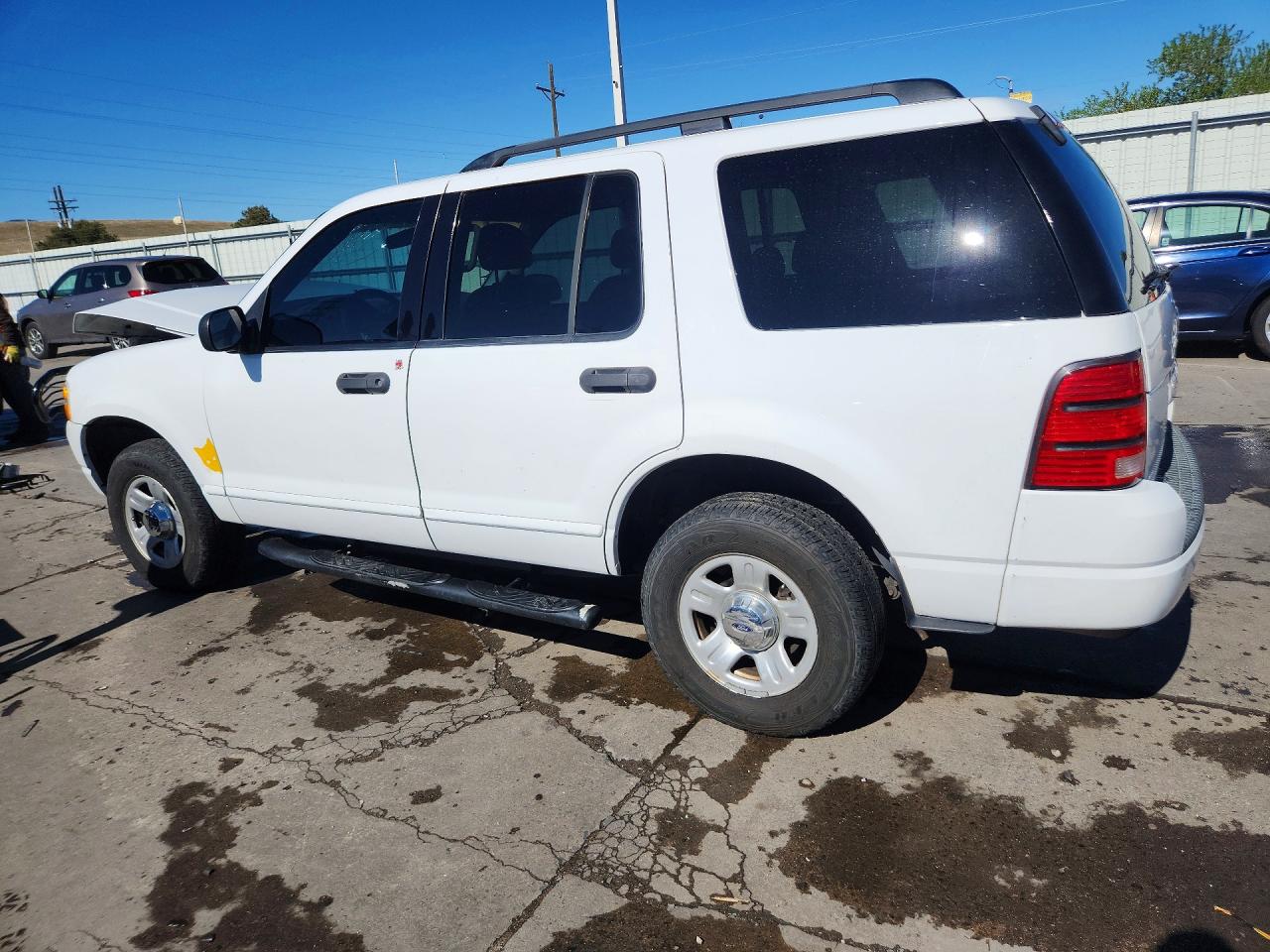 2004 FORD EXPLORER XLS photo 3