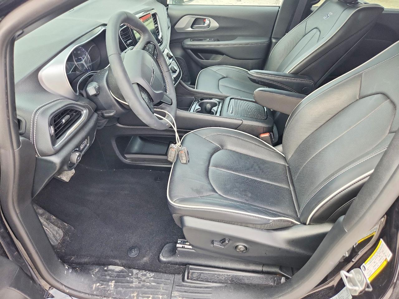 2025 CHRYSLER PACIFICA LIMITED photo 13