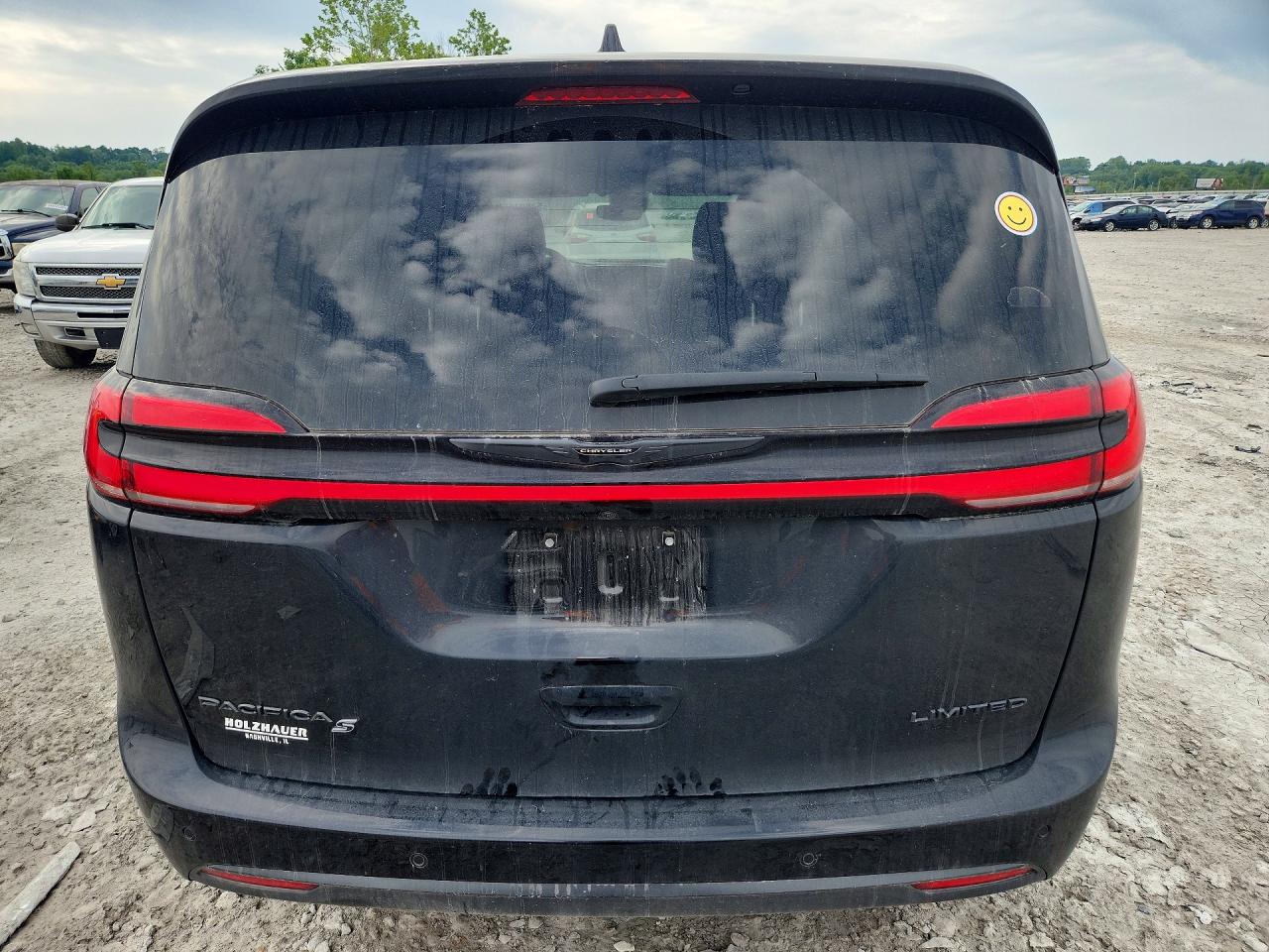 2025 CHRYSLER PACIFICA LIMITED photo 11