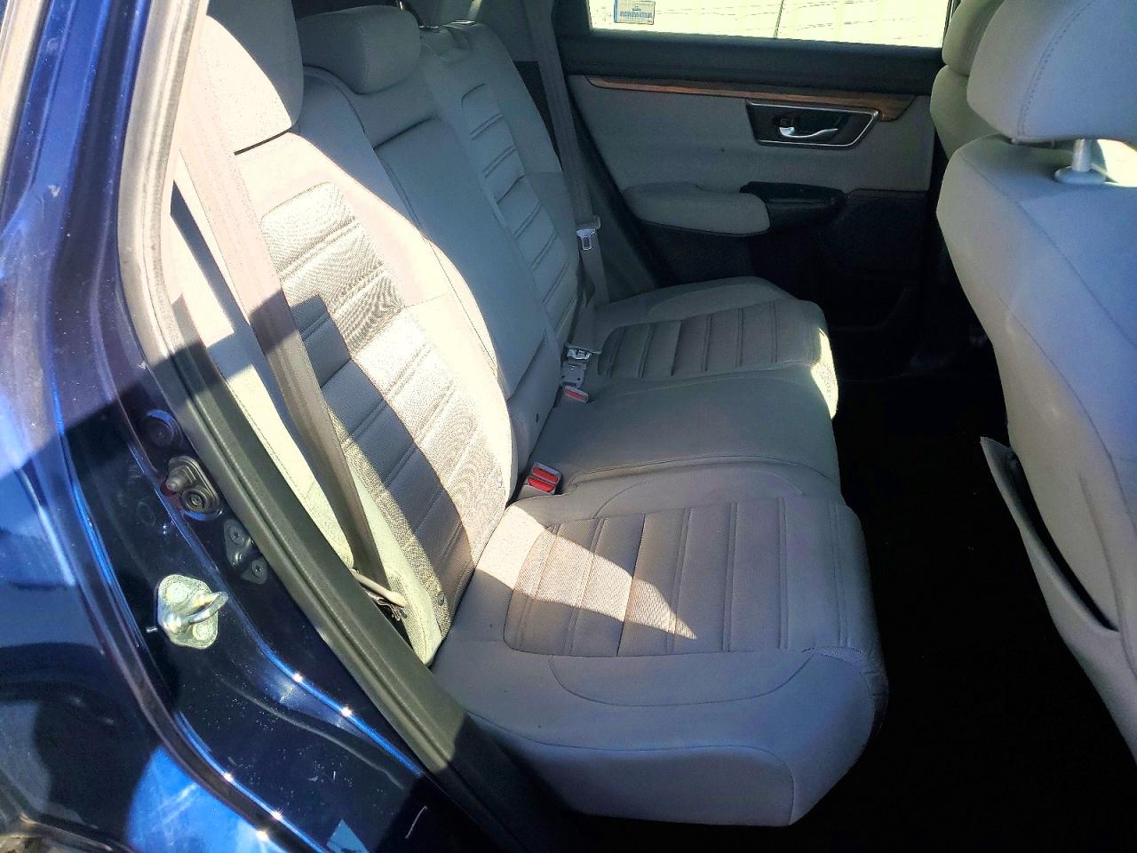 2017 HONDA CR-V EX photo 31