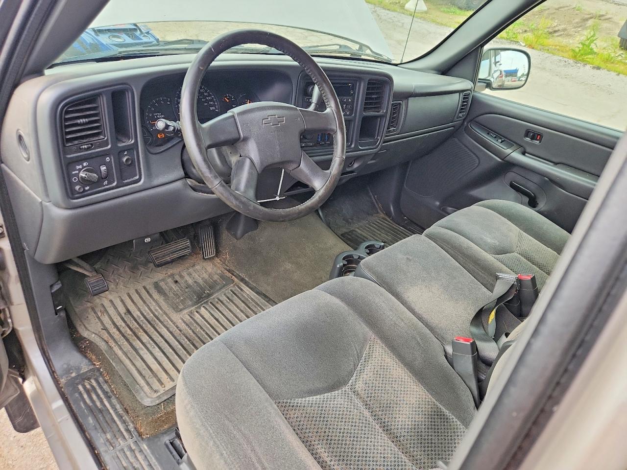 2005 CHEVROLET SILVERADO C1500 photo 15