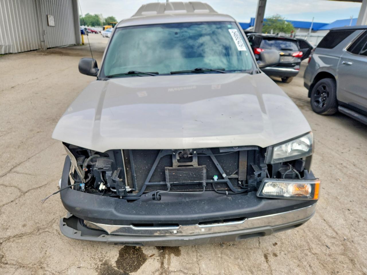 2005 CHEVROLET SILVERADO C1500 photo 9