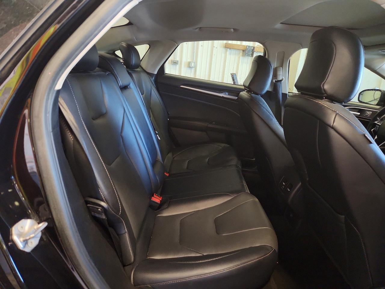 2020 FORD FUSION TITANIUM photo 10