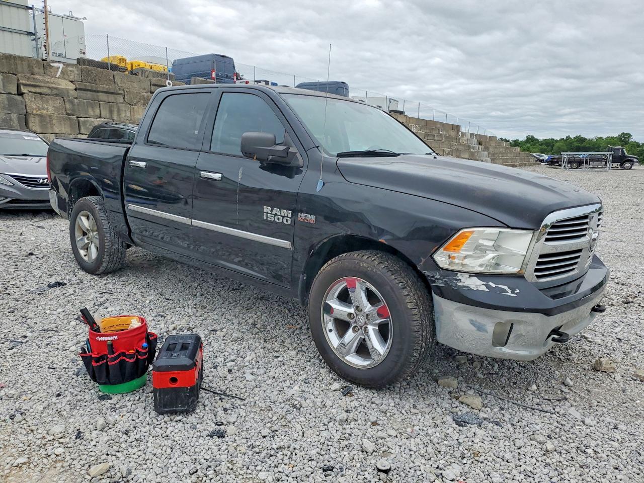 2013 RAM 1500 SLT photo 10