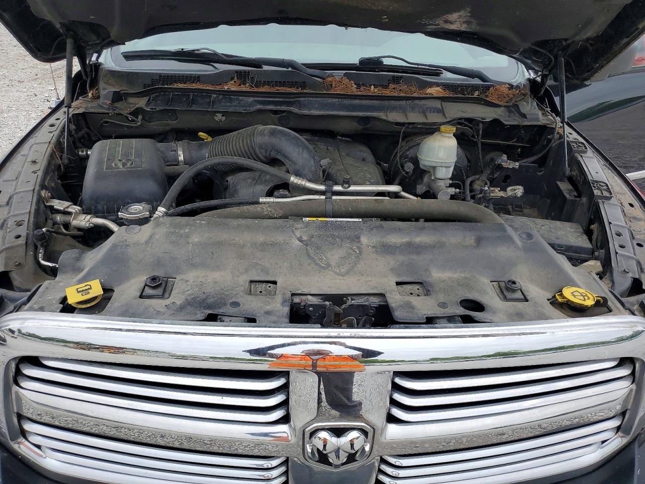 2013 RAM 1500 SLT photo 31