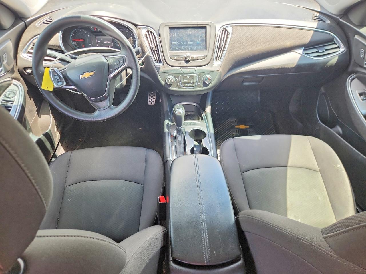 2017 CHEVROLET MALIBU LT photo 15