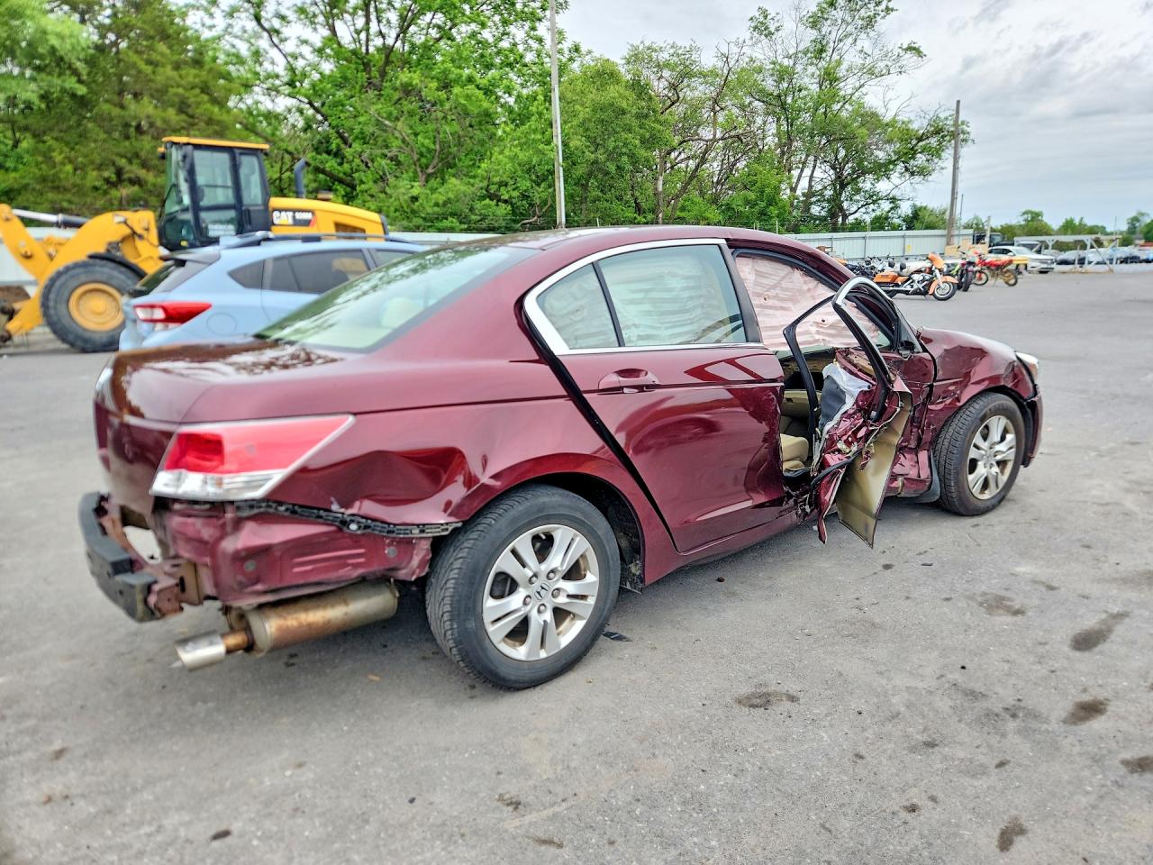 2010 HONDA ACCORD LXP photo 5
