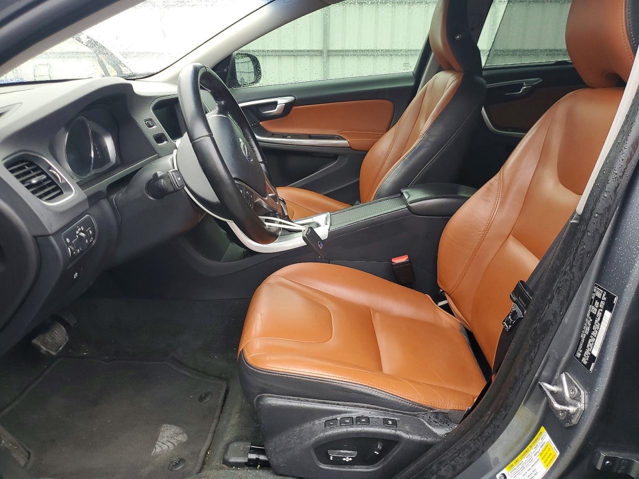 2018 VOLVO S60 INSCRIPTION photo 13