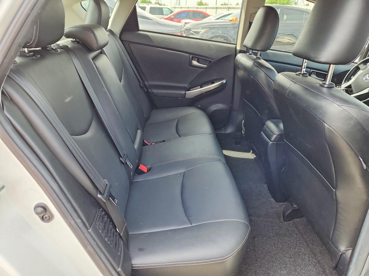 2015 TOYOTA PRIUS PERSONA SERIES photo 19