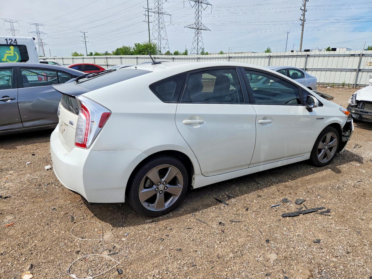 2015 TOYOTA PRIUS PERSONA SERIES photo 5