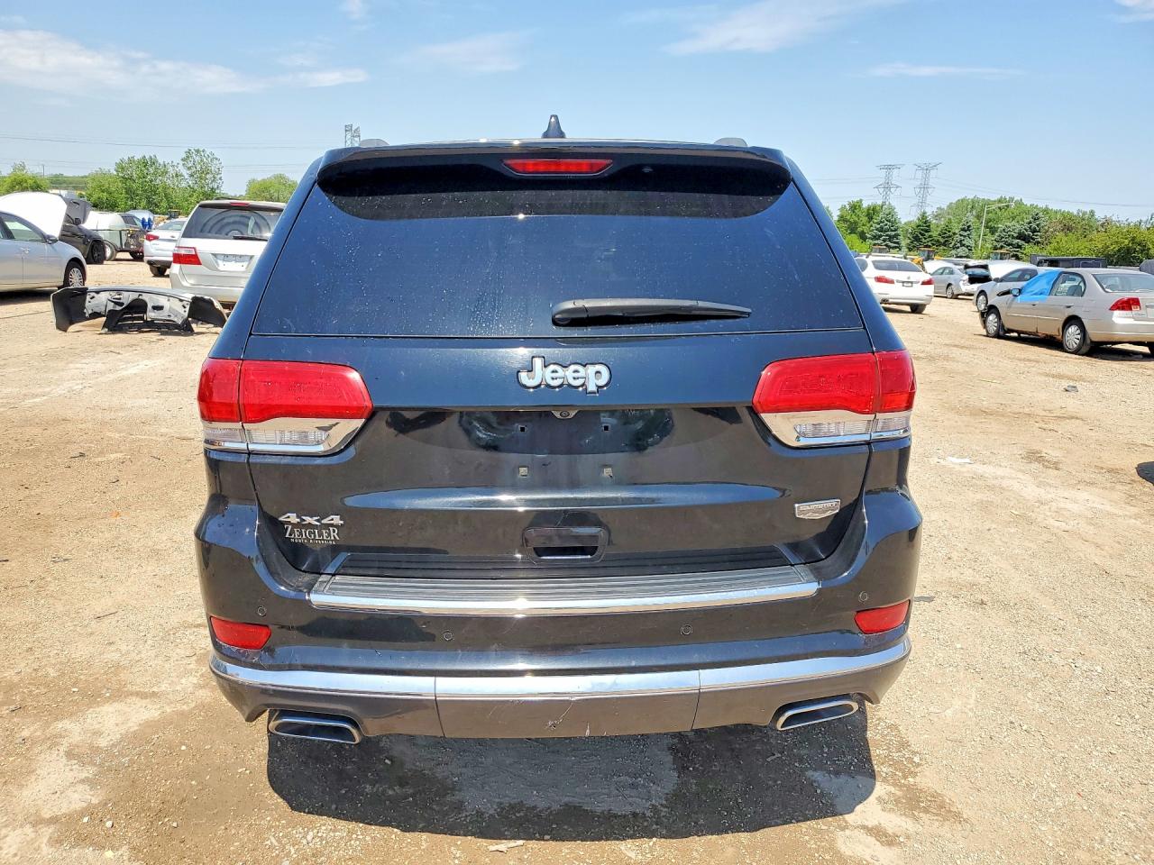 2020 JEEP GRAND CHEROKEE SUMMIT photo 6