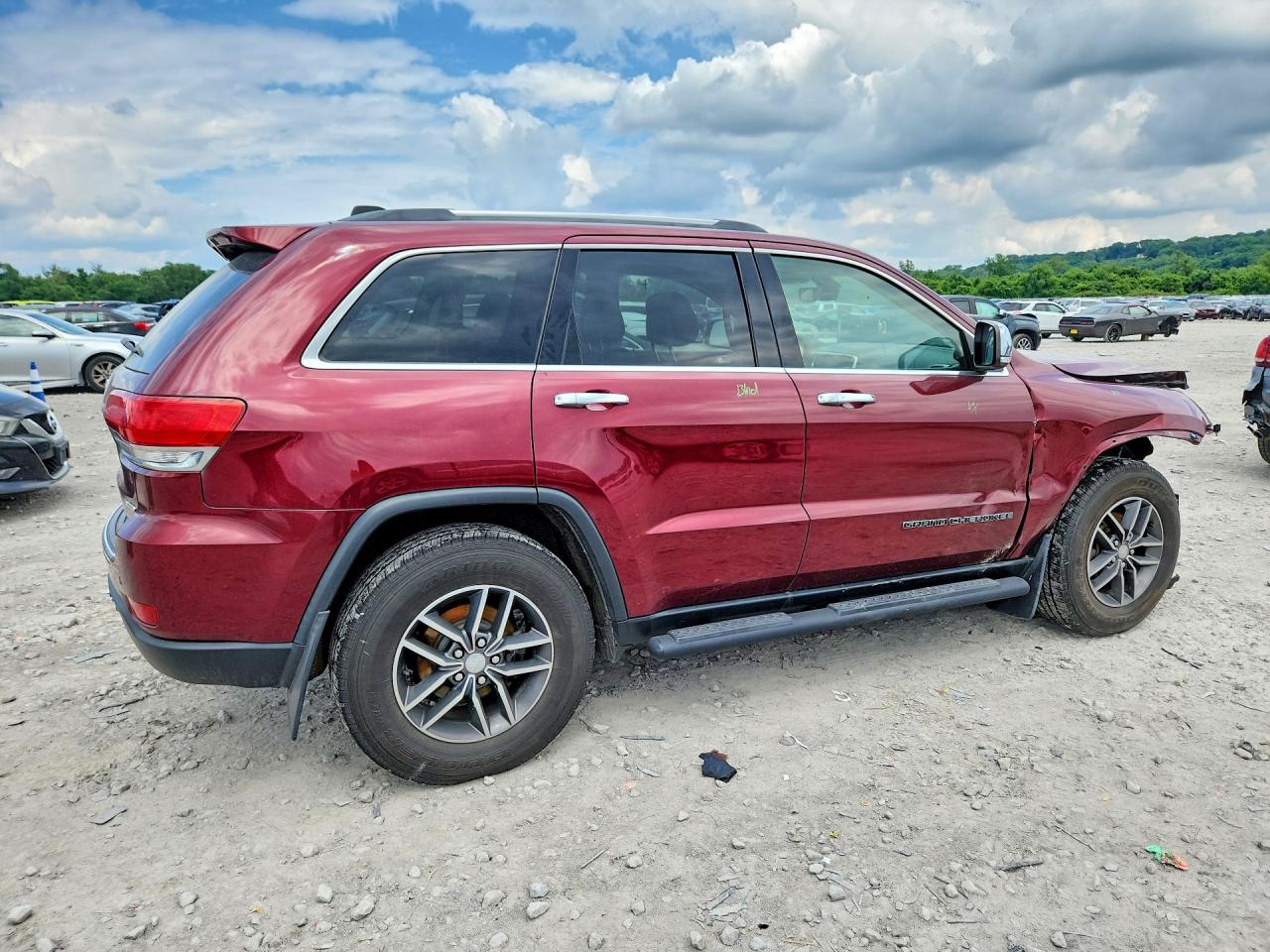 2018 JEEP GRAND CHEROKEE LIMITED photo 3