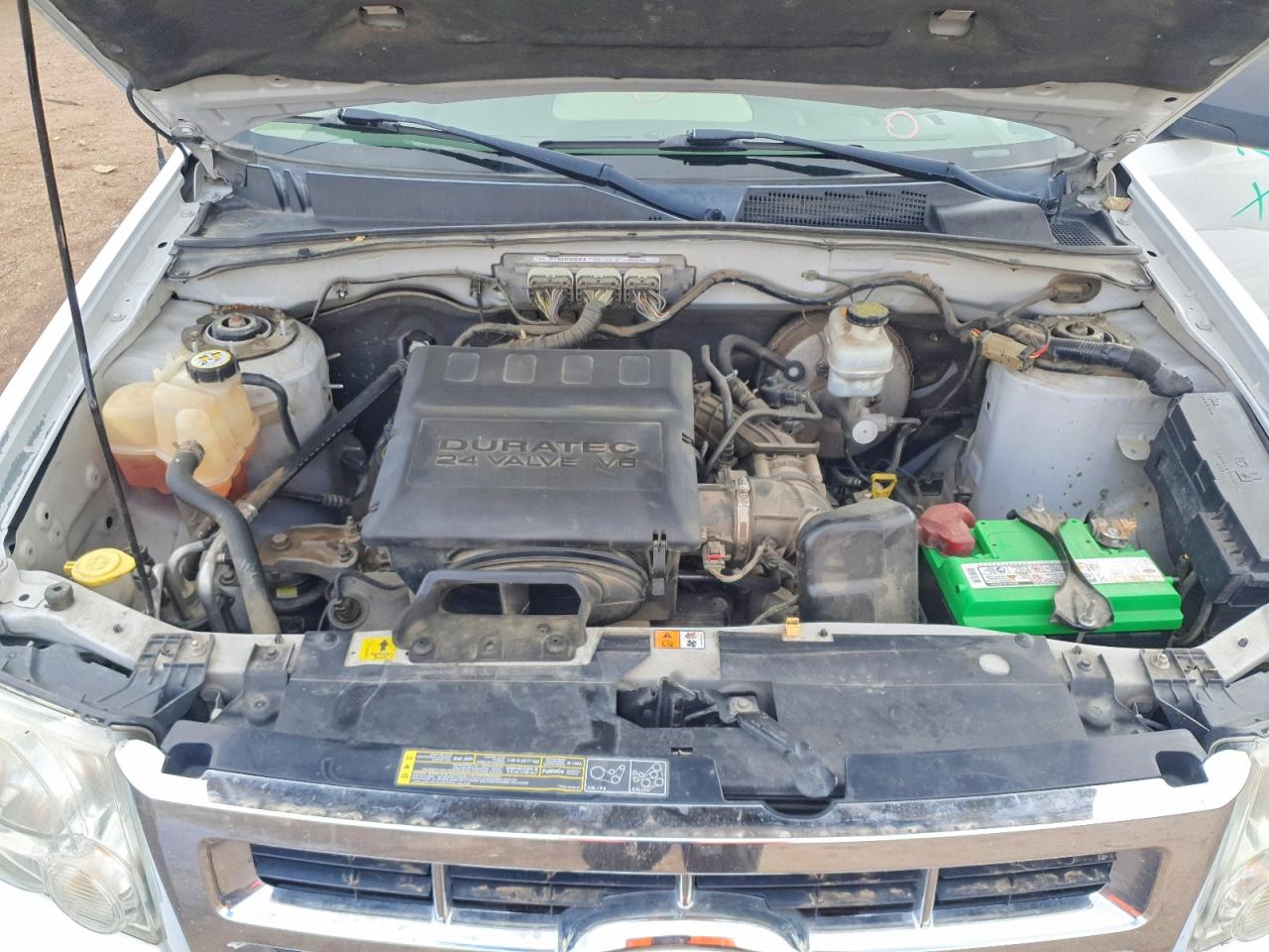 2012 FORD ESCAPE photo 21