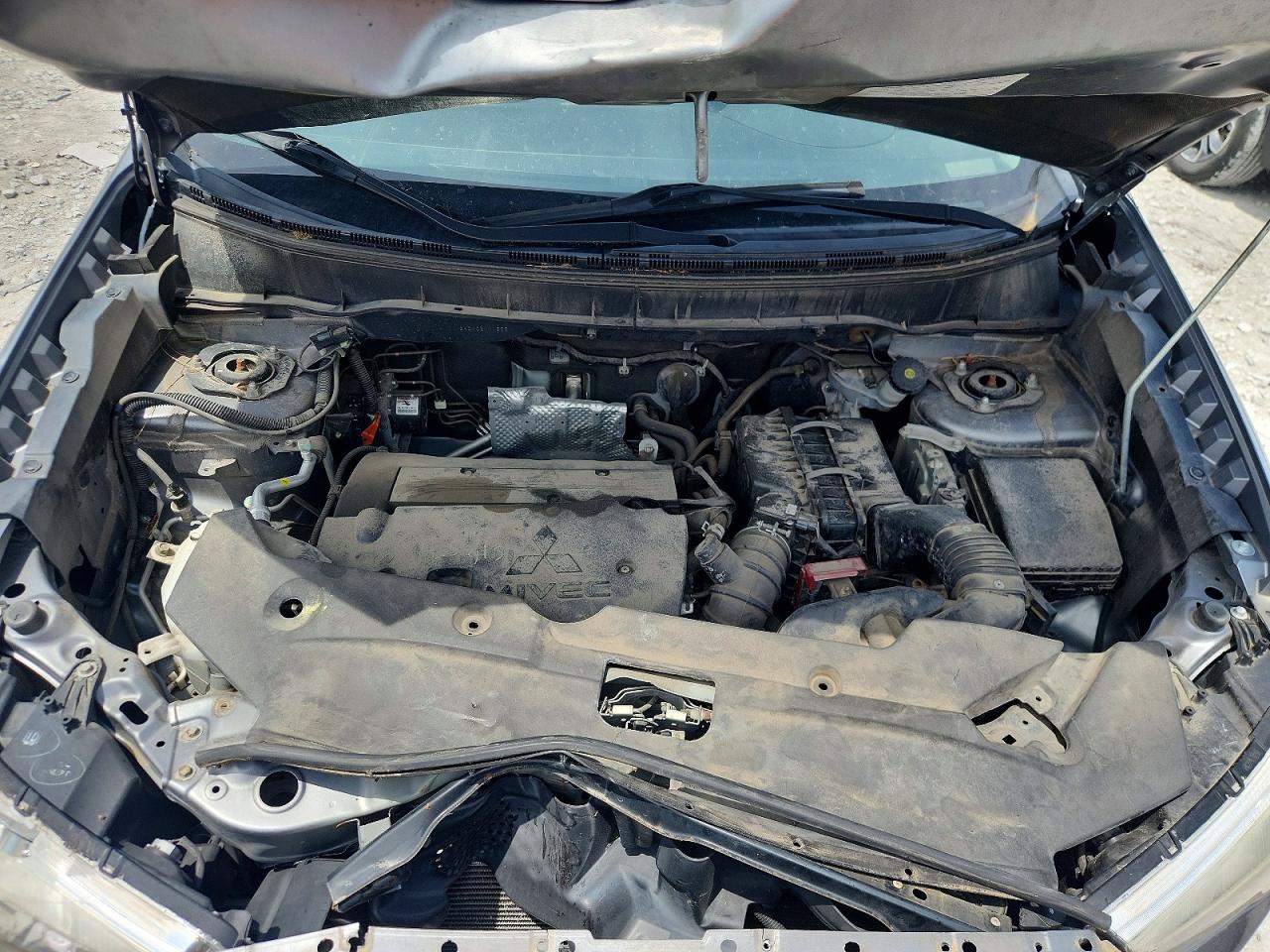 2012 MITSUBISHI OUTLANDER SPORT ES photo 23