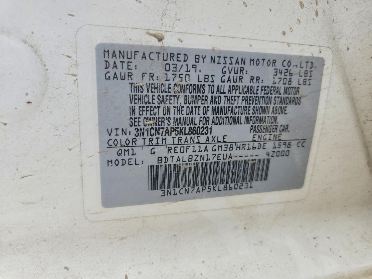 2019 NISSAN VERSA SV photo 34