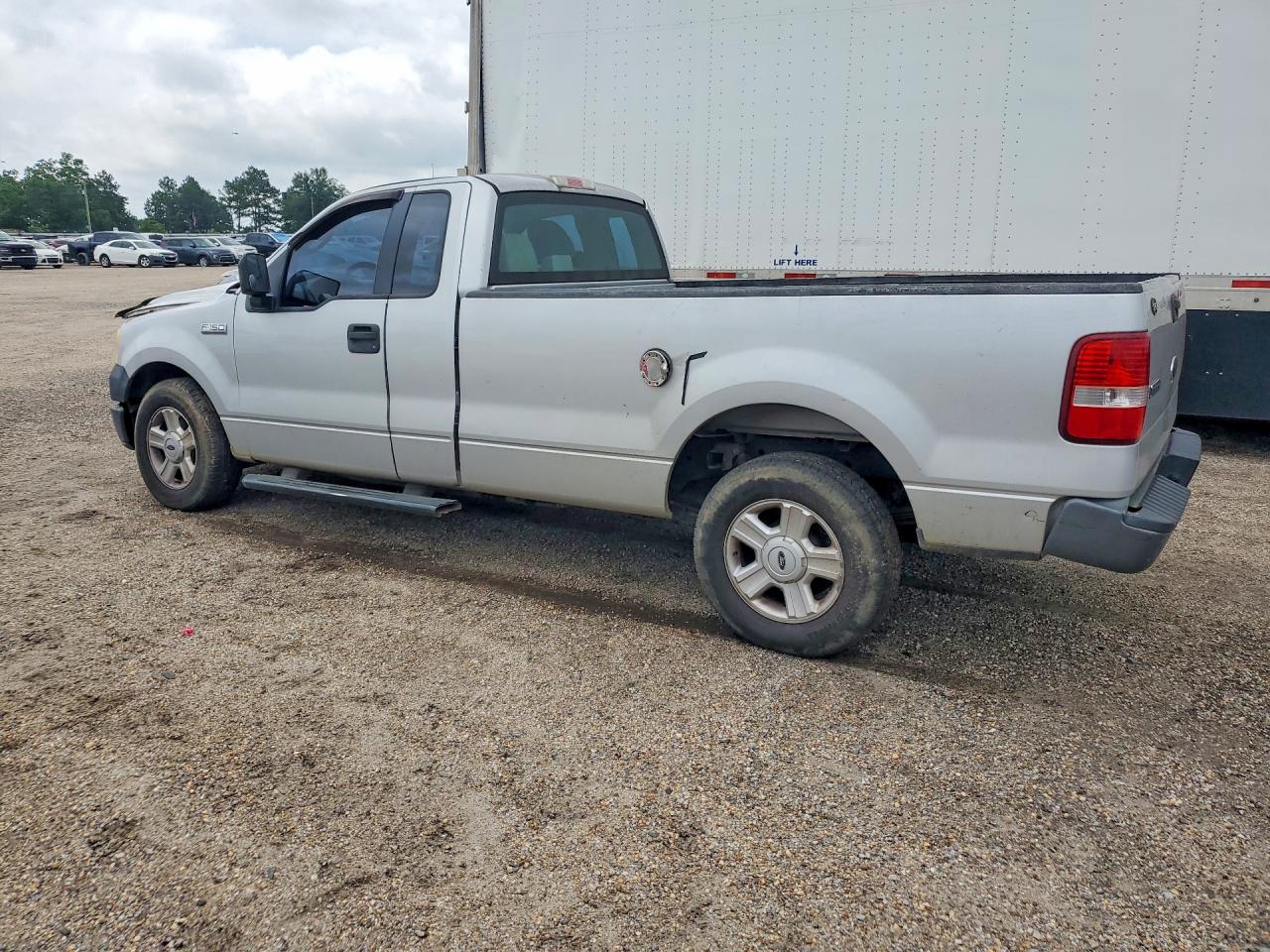 2005 FORD F150 photo 2