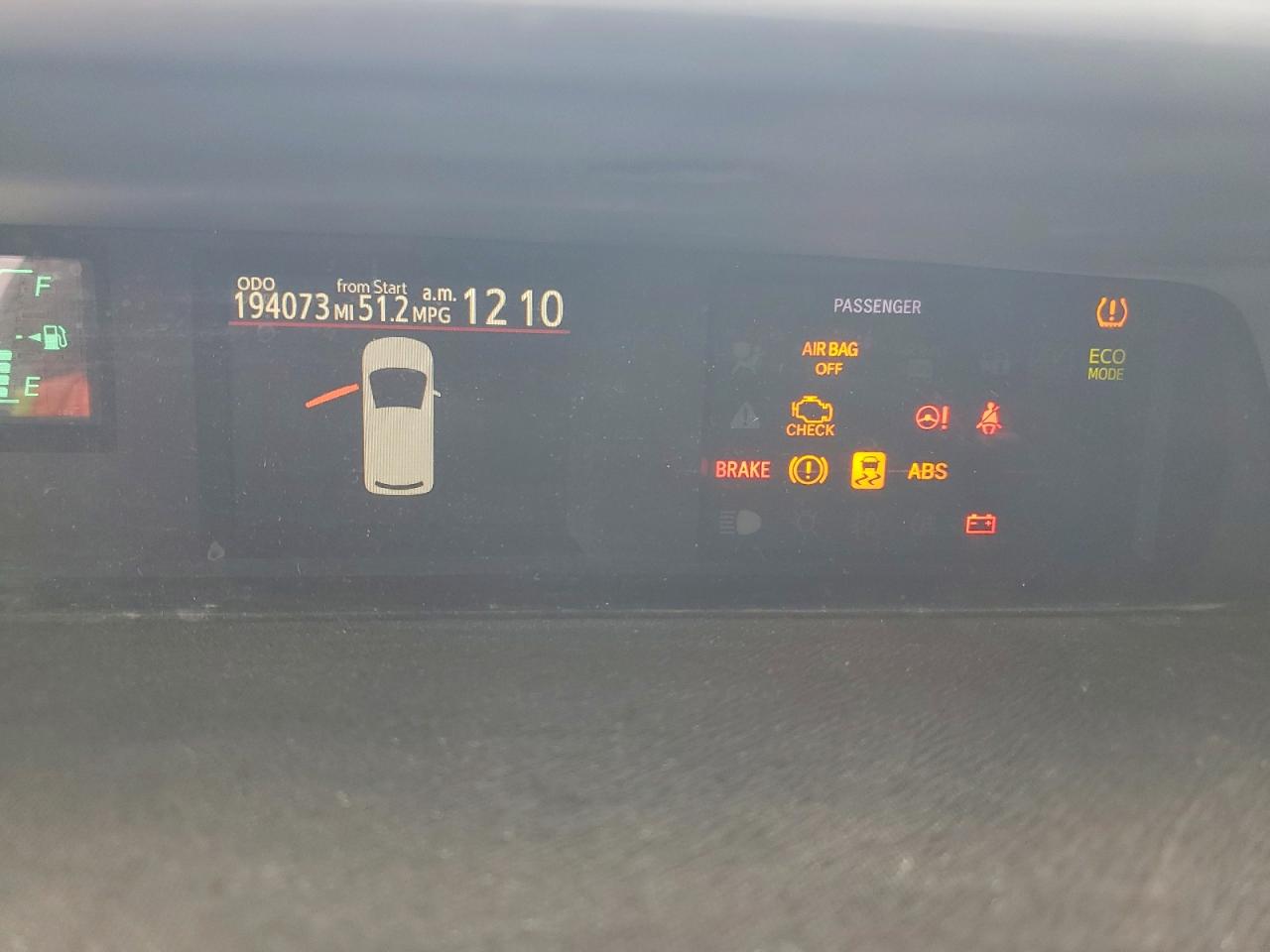 2013 TOYOTA PRIUS C ONE photo 17