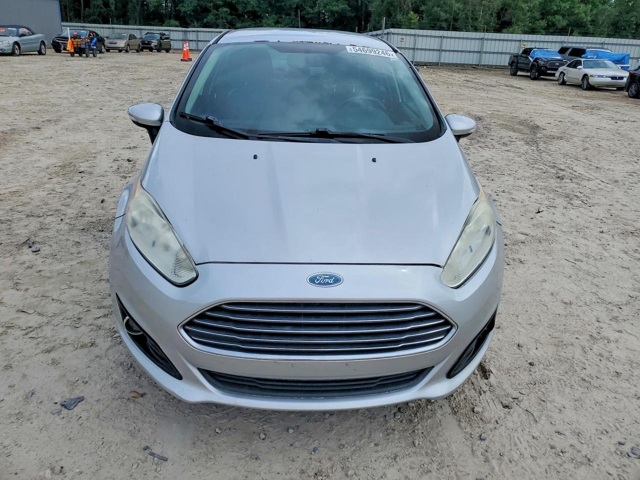 2016 FORD FIESTA TITANIUM photo 13