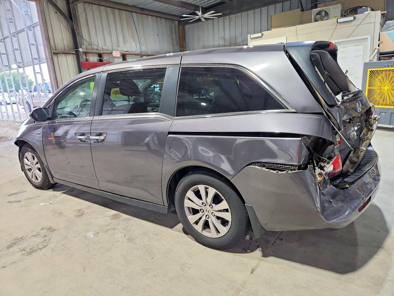 2016 HONDA ODYSSEY EXL photo 4