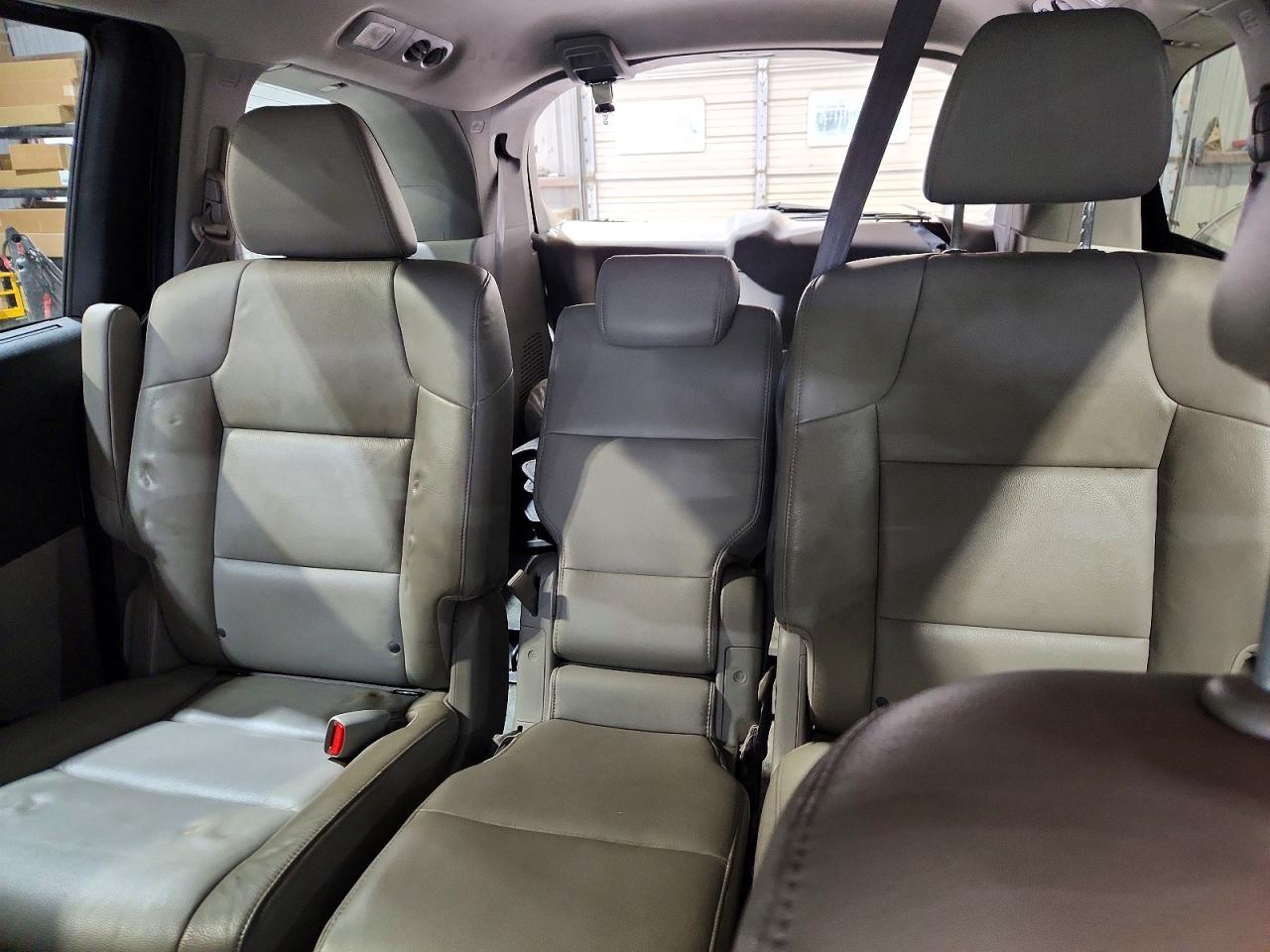 2016 HONDA ODYSSEY EXL photo 28