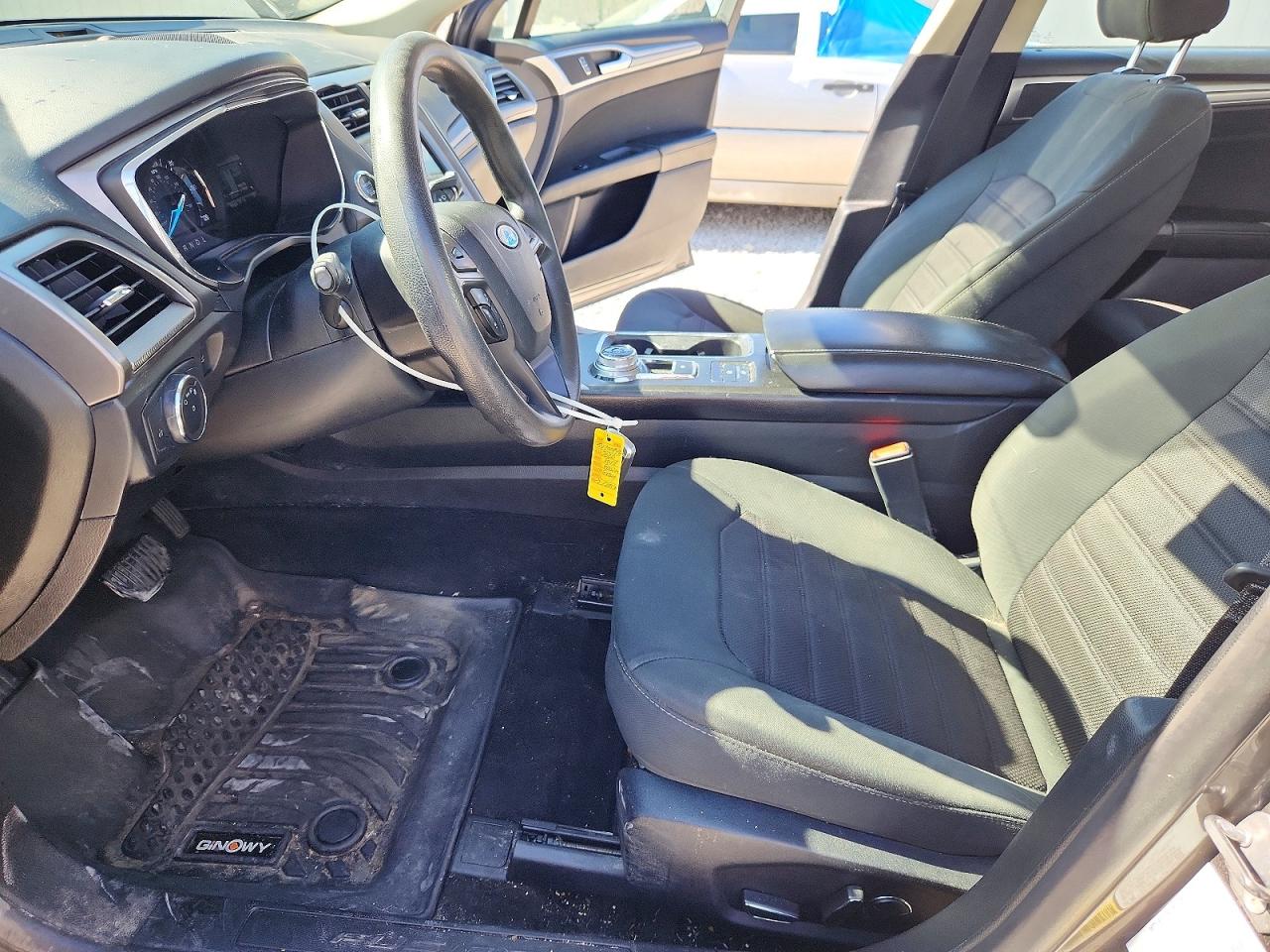 2020 FORD FUSION SE photo 13